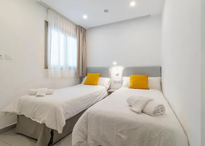 Modern Flat Canteras