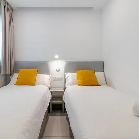 Modern Flat Canteras アパート
